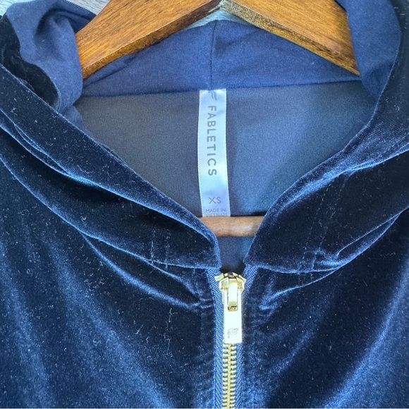 Fabletics Daria Navy Velour, Gold Zip Up, Hooded Jacket Women's XS - Picture 11 of 11
